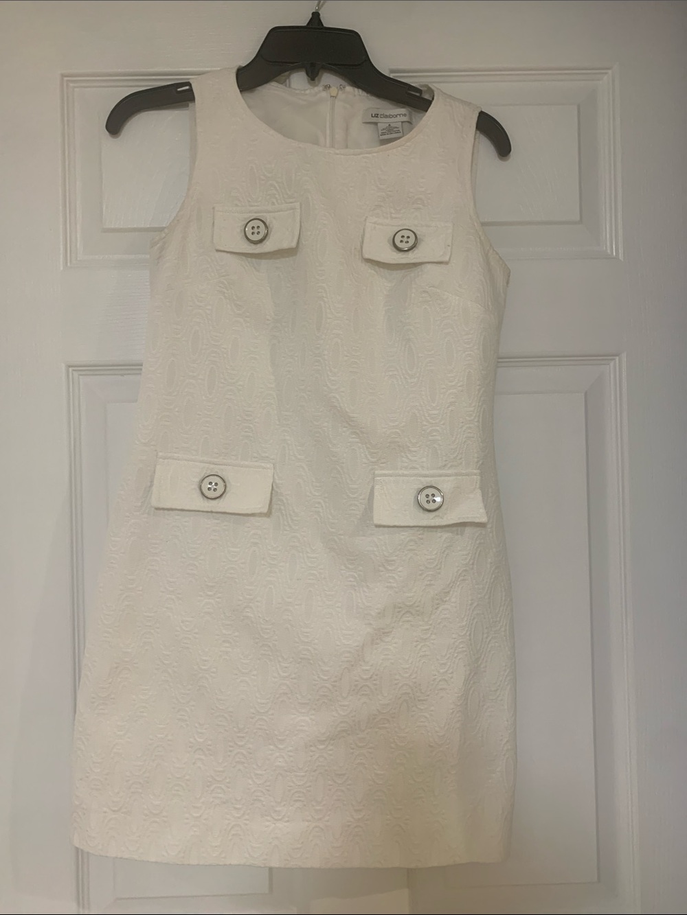 Liz Claiborne white Textured Sleeveless Shift Dress
